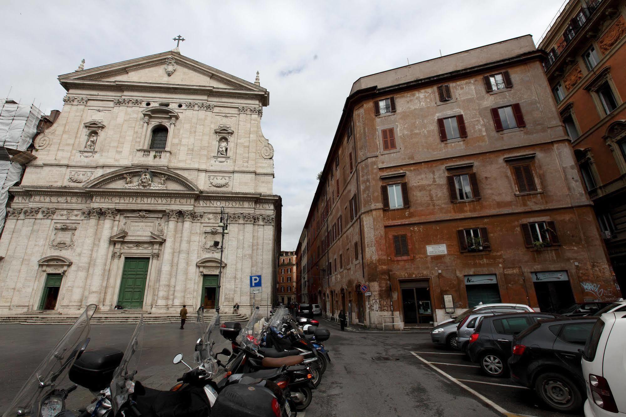 Unounotto Bed and Breakfast Rome Buitenkant foto